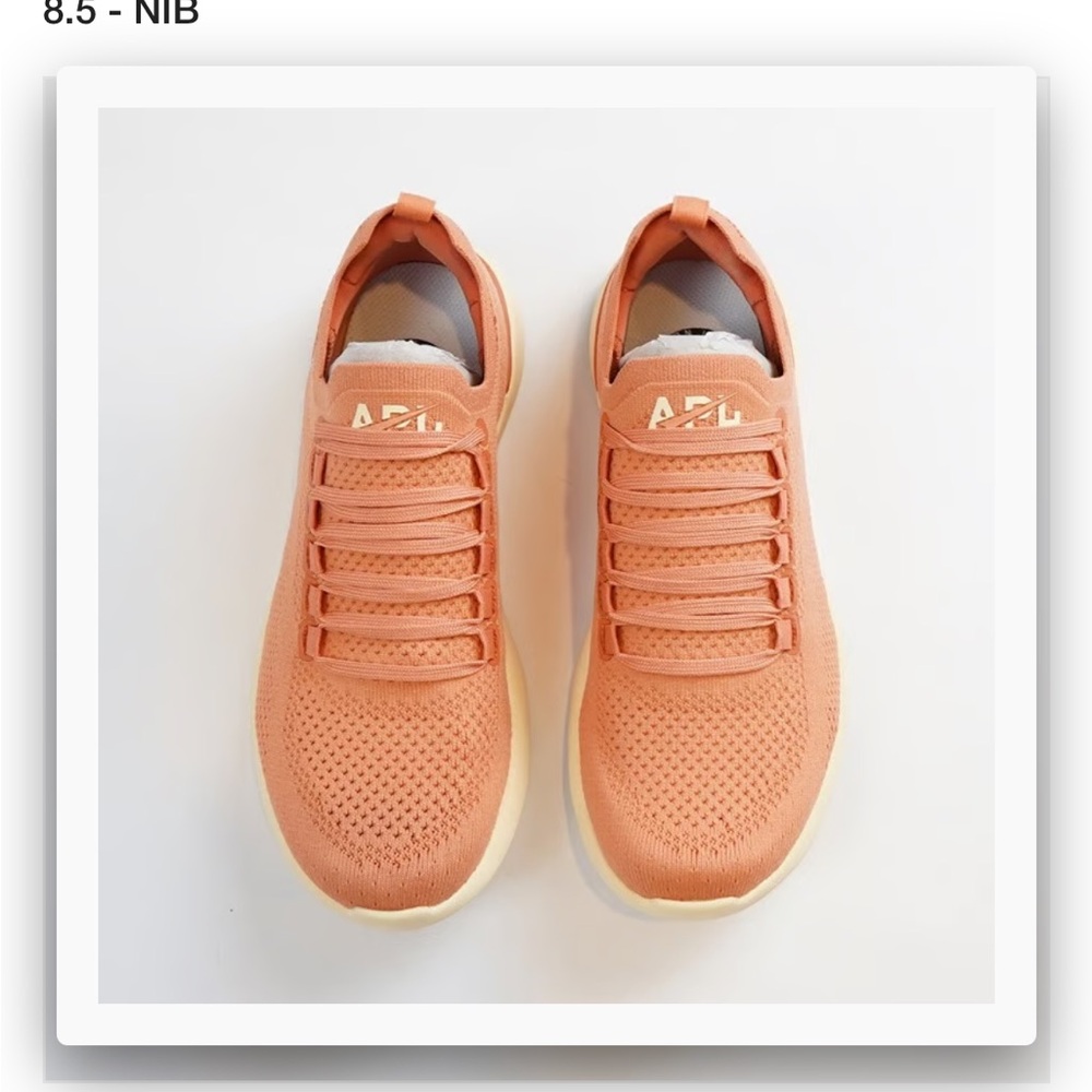 APL Women’s Sz 7.5 TechLoom Breeze Terracotta/Vanilla $245 MSRP